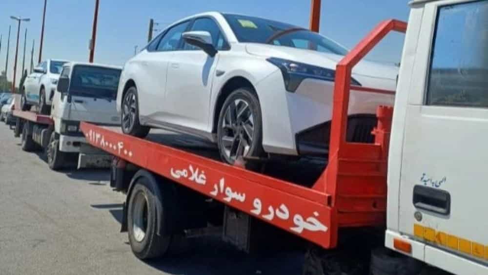 Isfahan tug